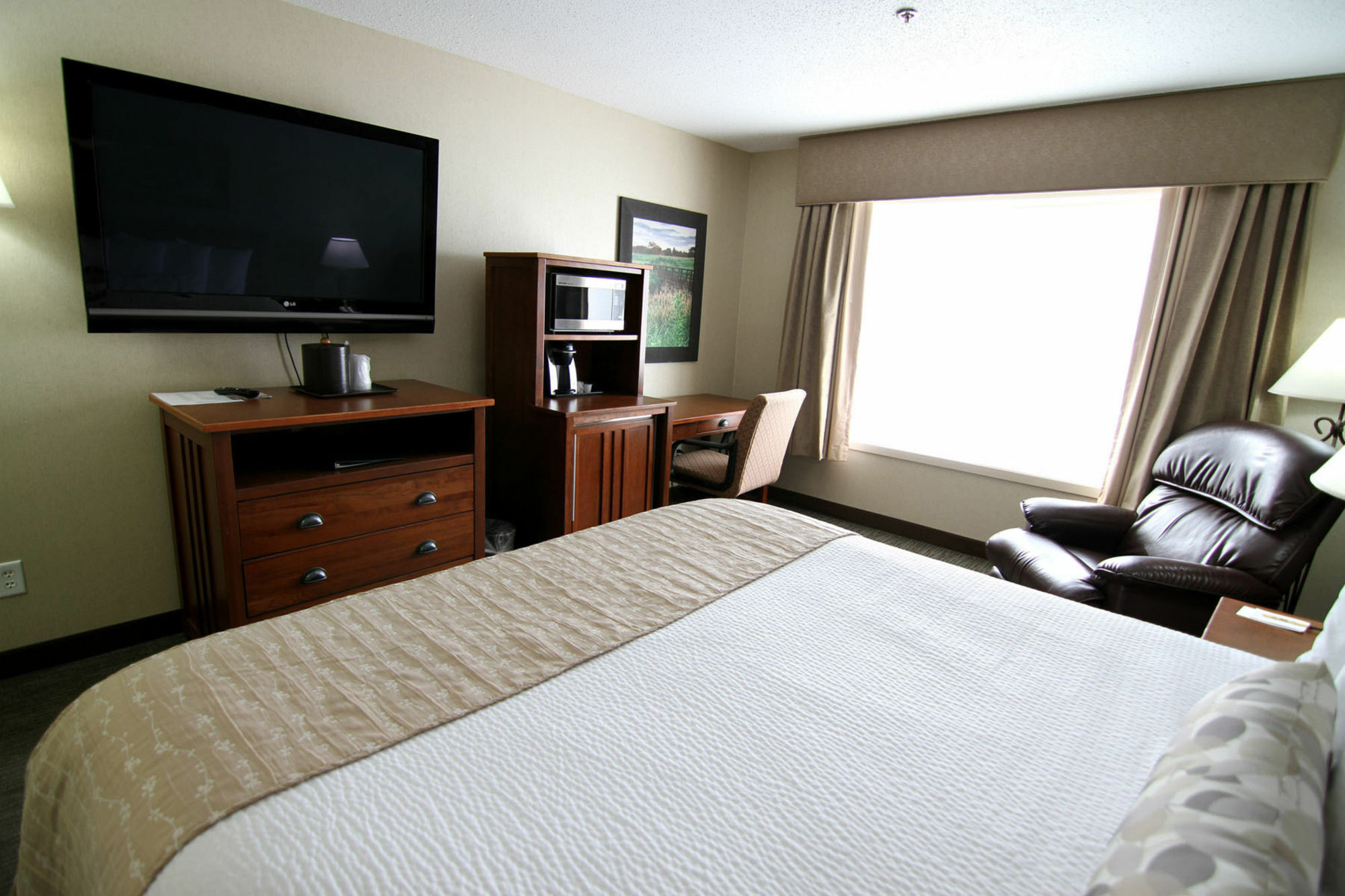 C'Mon Inn & Suites ฟาร์โก ภายนอก รูปภาพ